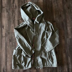 Forever 21 Jacket With Hood + Pockets